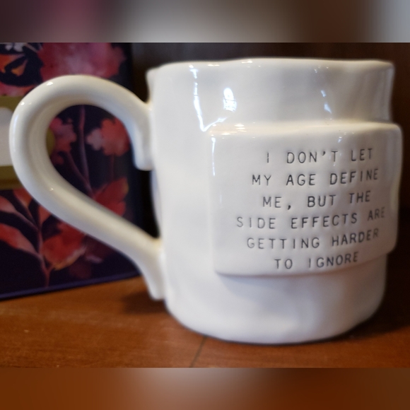 Meet your Posher, Rhonda. - Picture 2 of 5